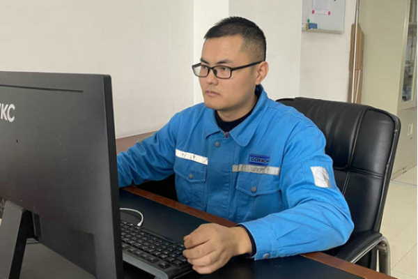 先進(jìn)個(gè)人報(bào)道-王小峰(1)190 先進(jìn)個(gè)人報(bào)道-王小峰(1)190