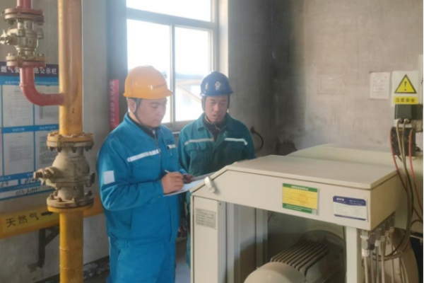 履職盡責防風險、真抓實干創(chuàng)效益—記股份公司“先進工作者”劉麗賓835