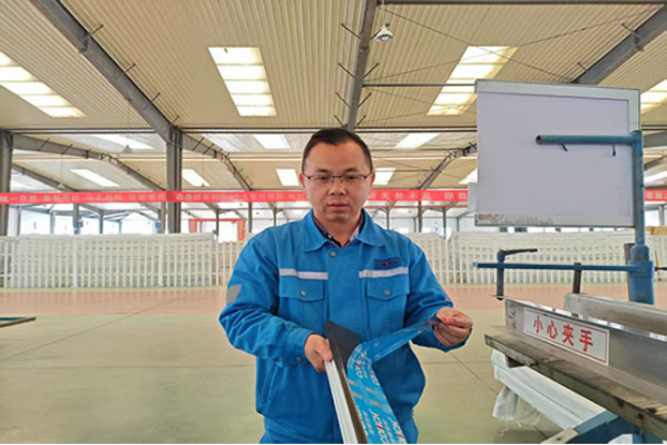 匠心筑夢，砥礪前行—— 記股份公司年度先進工作者黃文生208